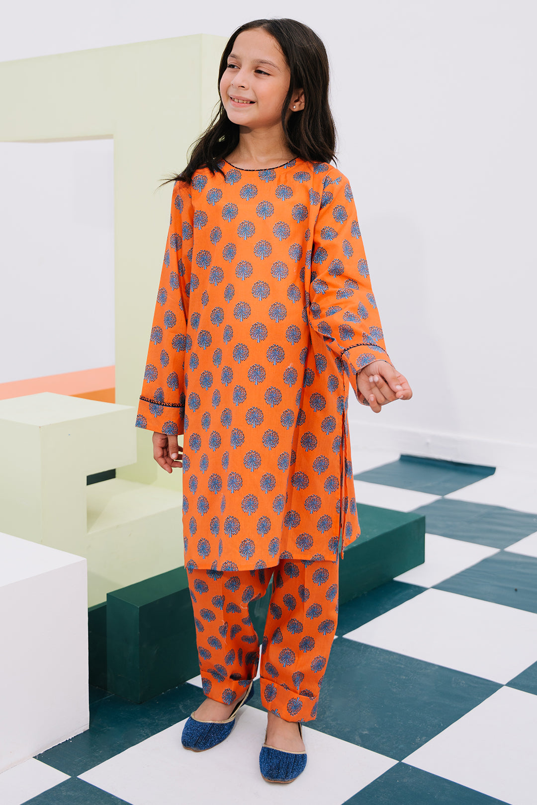 Women Orange Color Printed Straight Kurta With Trouser
