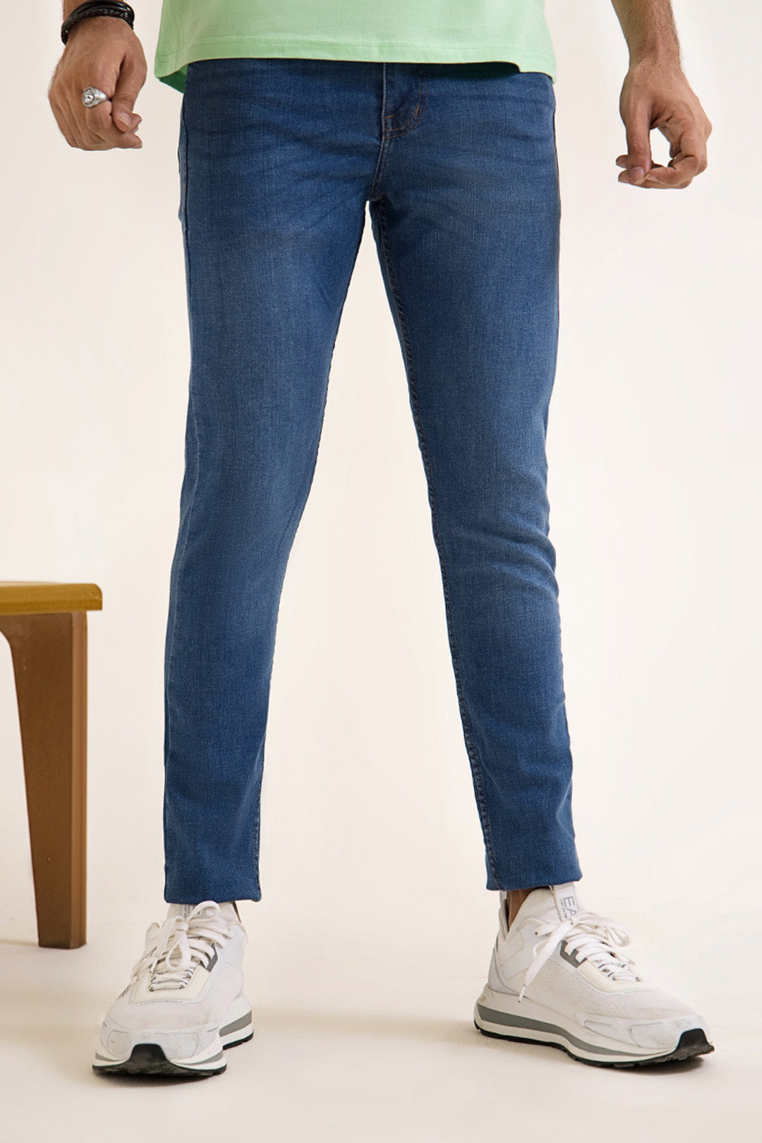 Signature Denim 1047