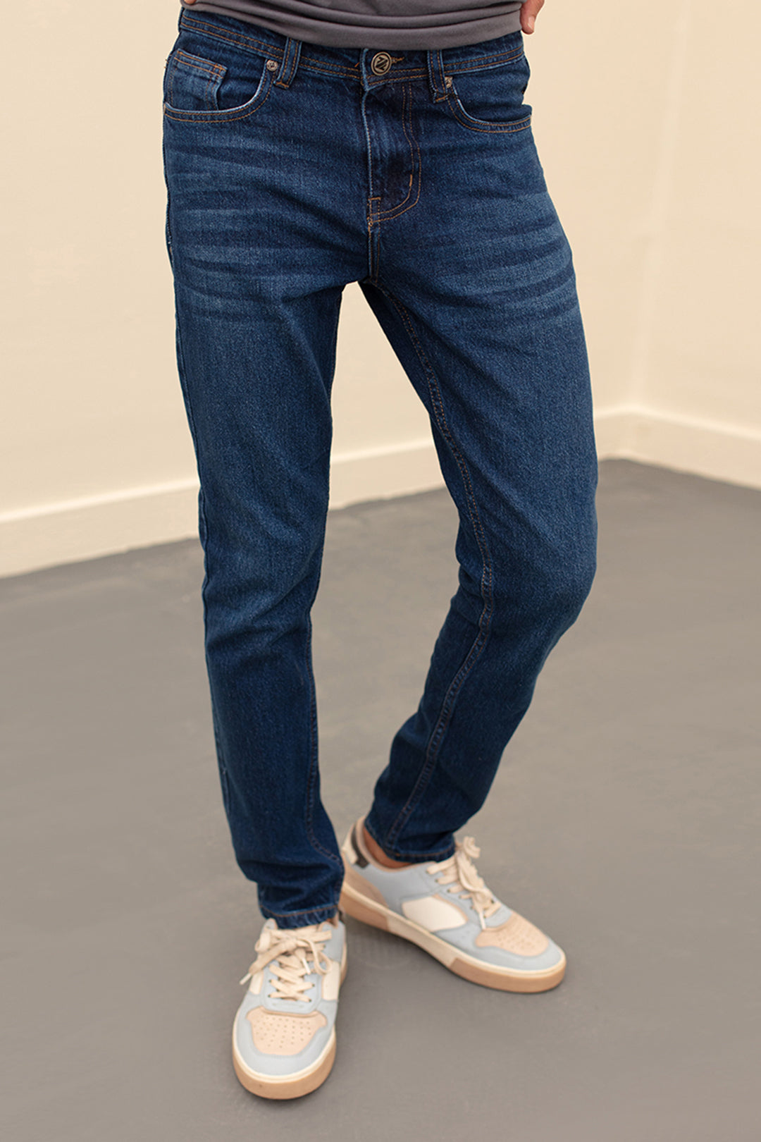 Essential Denim 1014 - Main Image