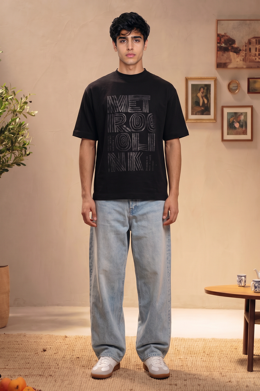 Oversized Graphic T-Shirt - D004