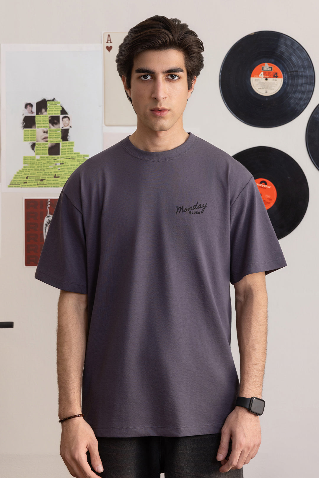 Relax Graphic T-Shirt - X371