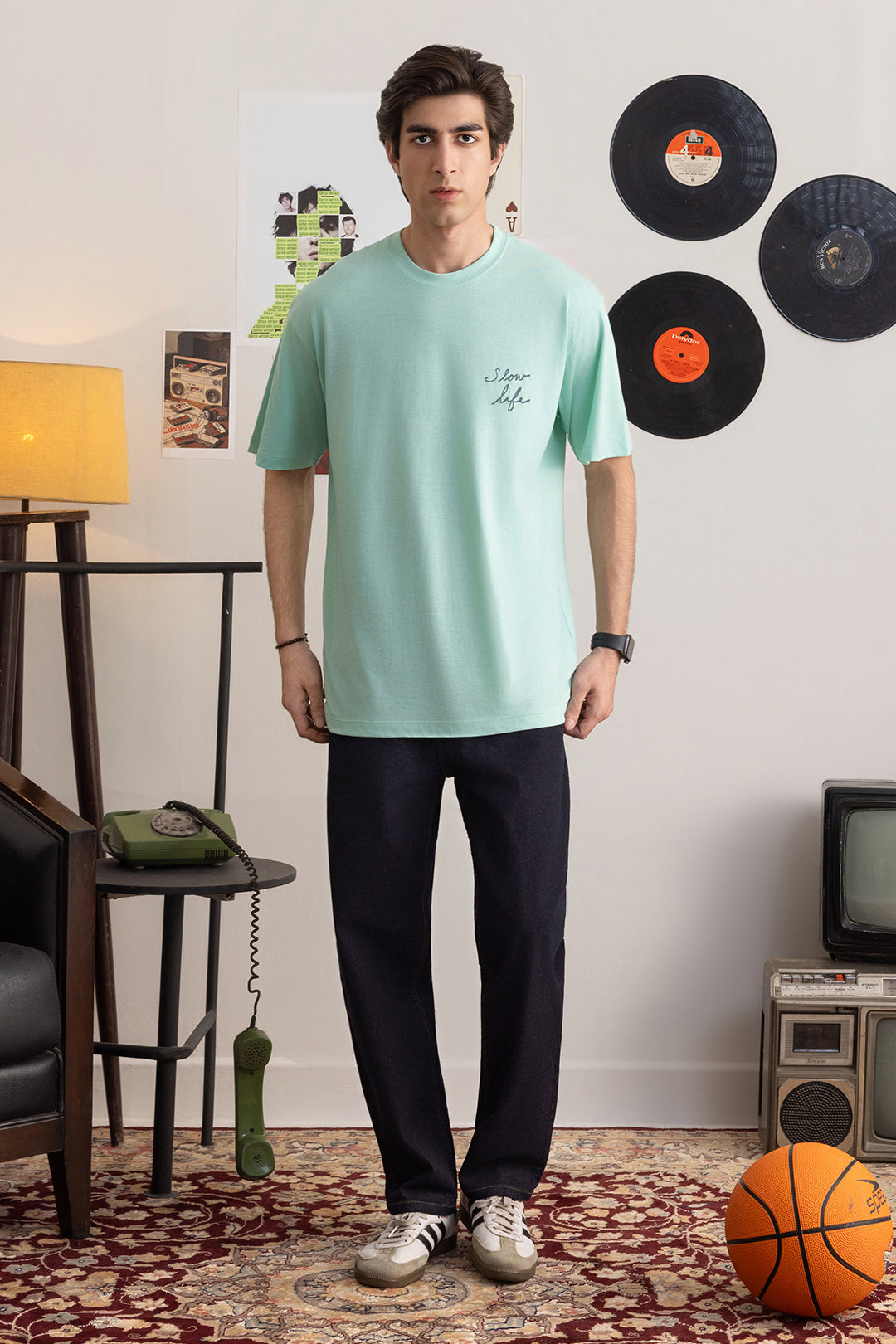 Relax Graphic T-Shirt - X334