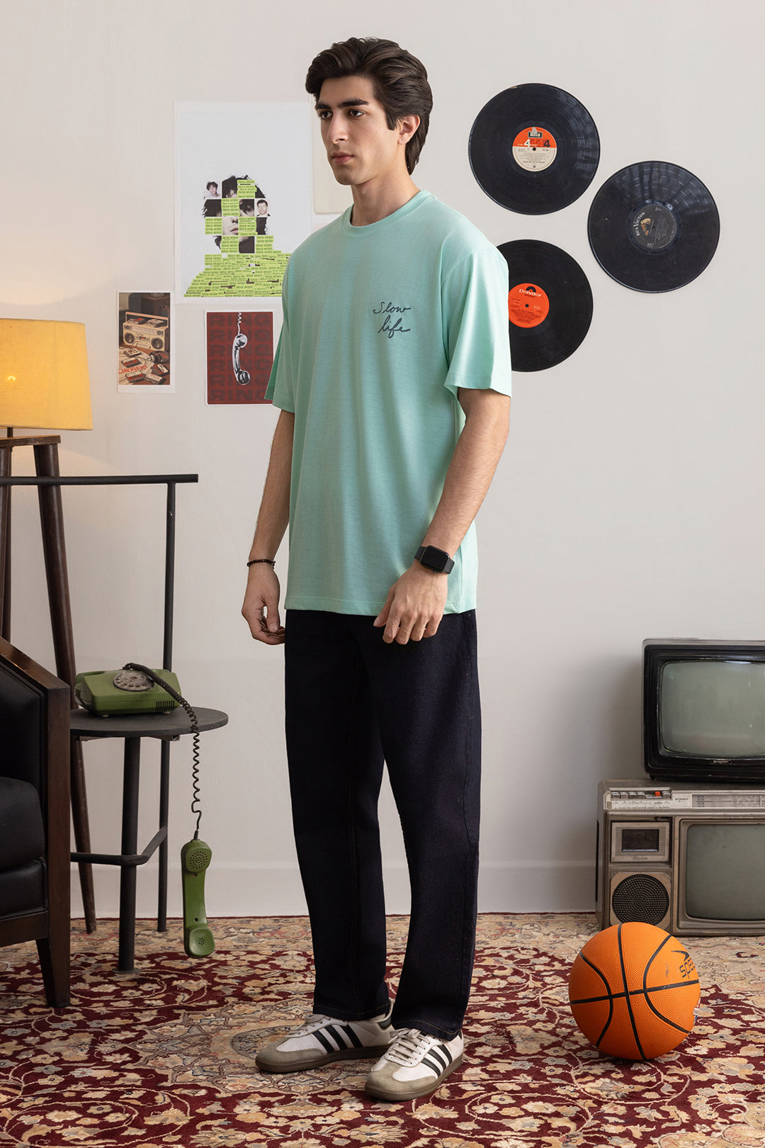 Relax Graphic T-Shirt - X334