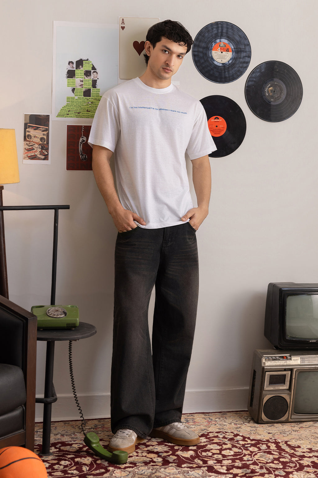 Relax Graphic T-Shirt - X313
