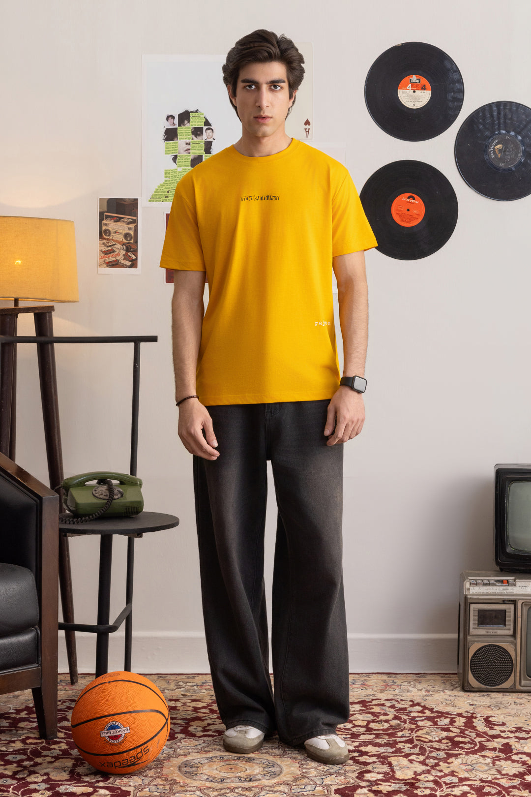 Graphic T-Shirt - R381