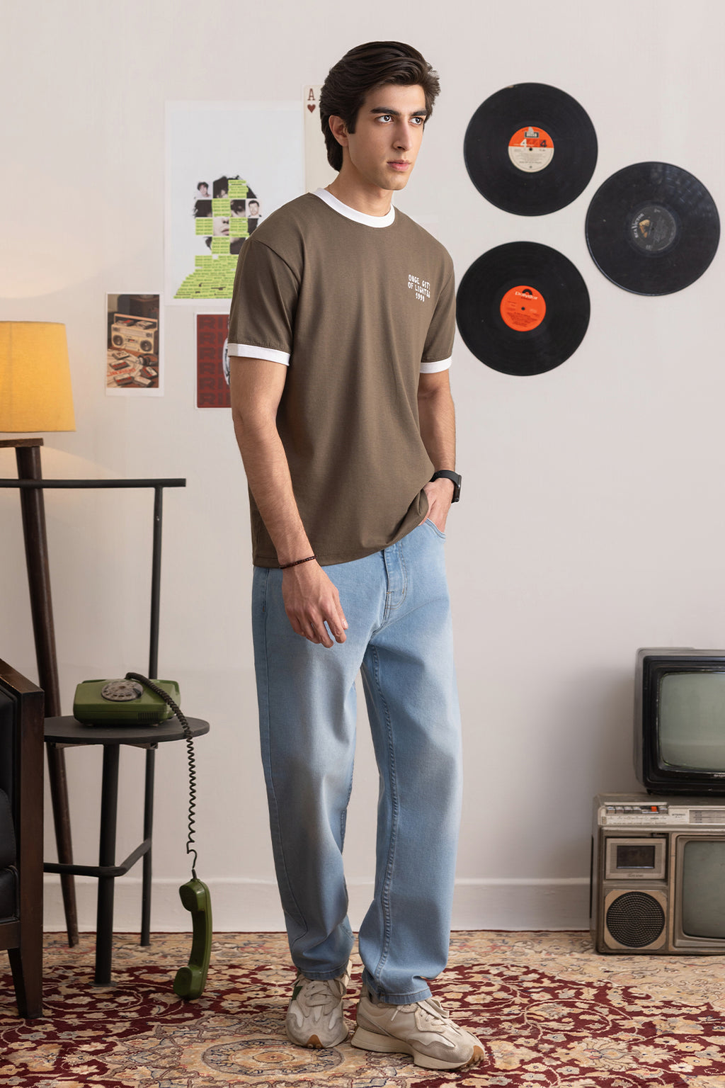Graphic T-Shirt - R337