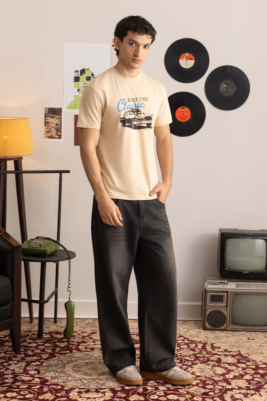 Graphic T-Shirt - R327