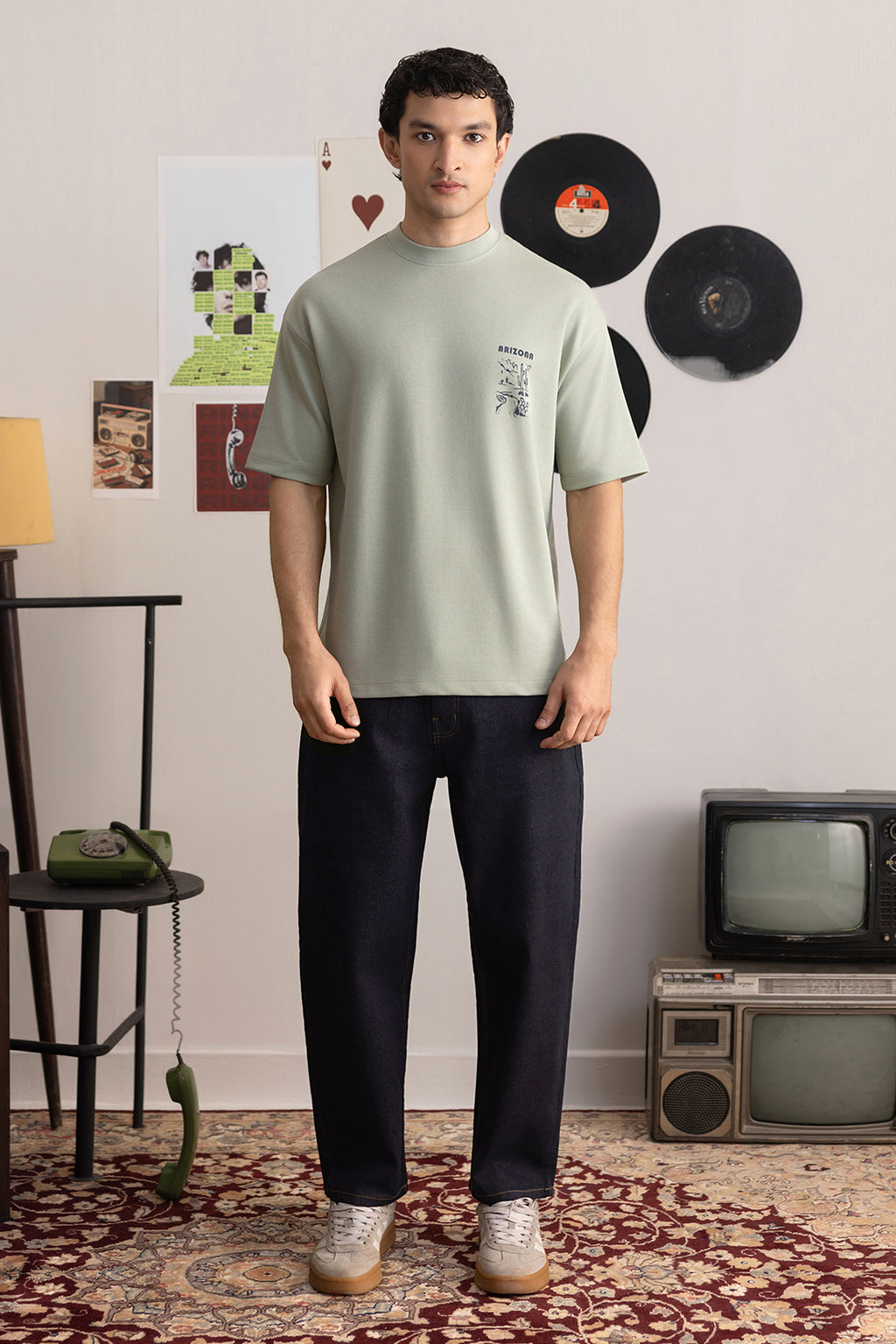 Oversized Graphic T-Shirt - D144
