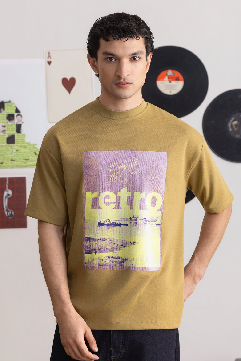 Oversized Graphic T-Shirt - D139