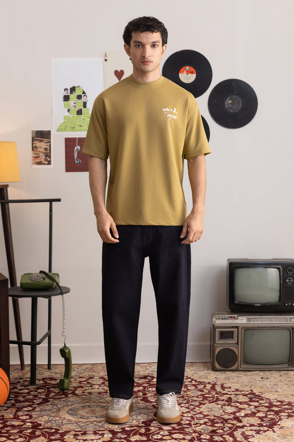 Oversized Graphic T-Shirt - D138