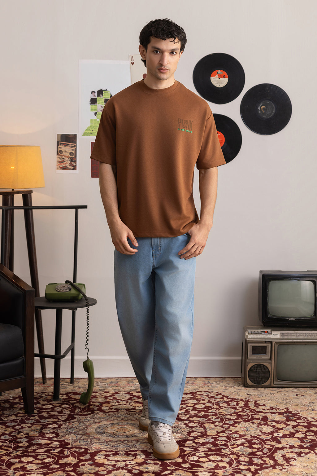 Oversized Graphic T-Shirt - D126