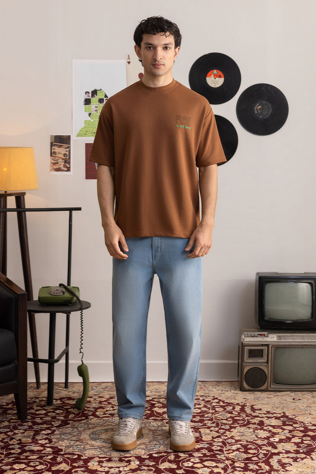 Oversized Graphic T-Shirt - D126