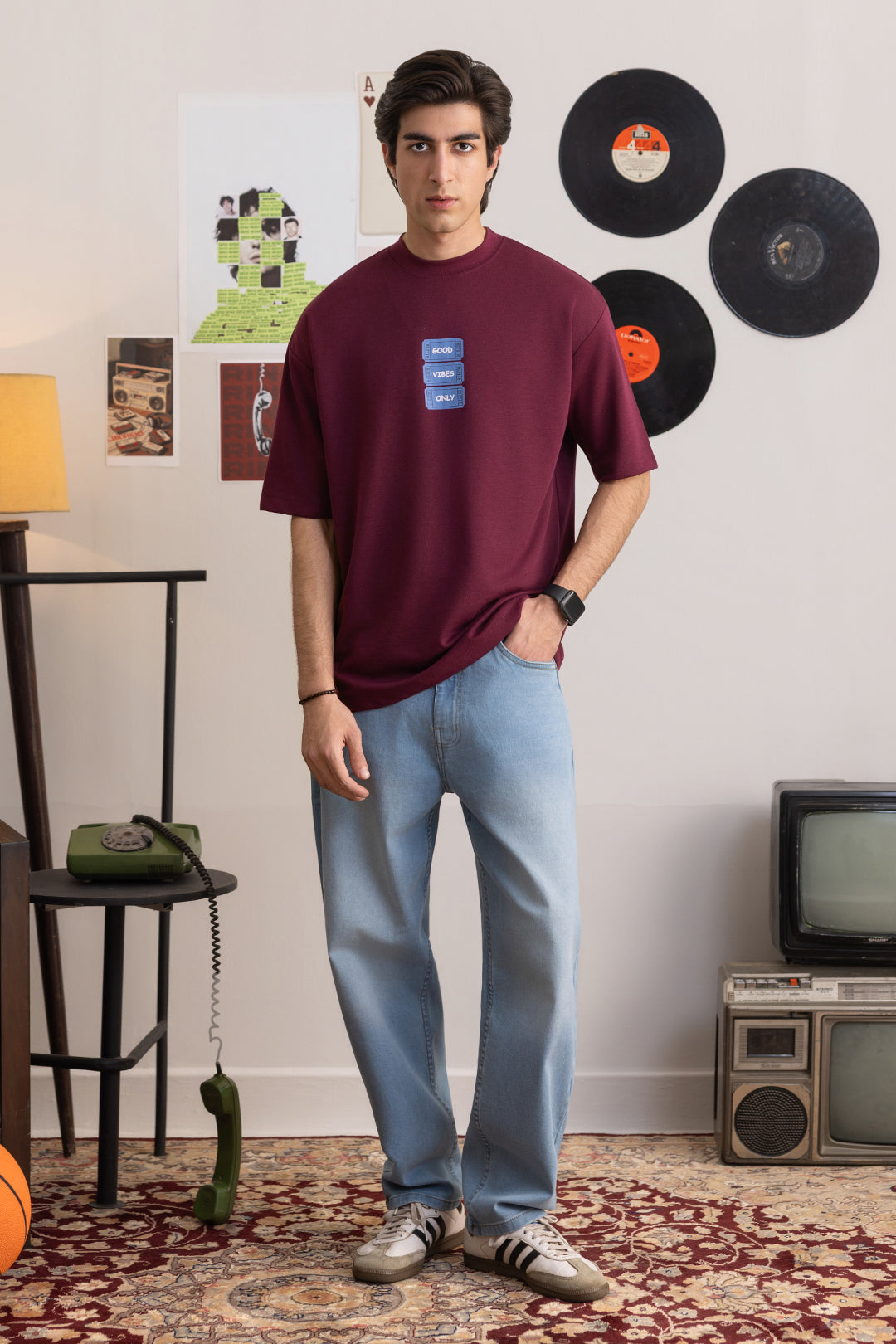Oversized Graphic T-Shirt - D125