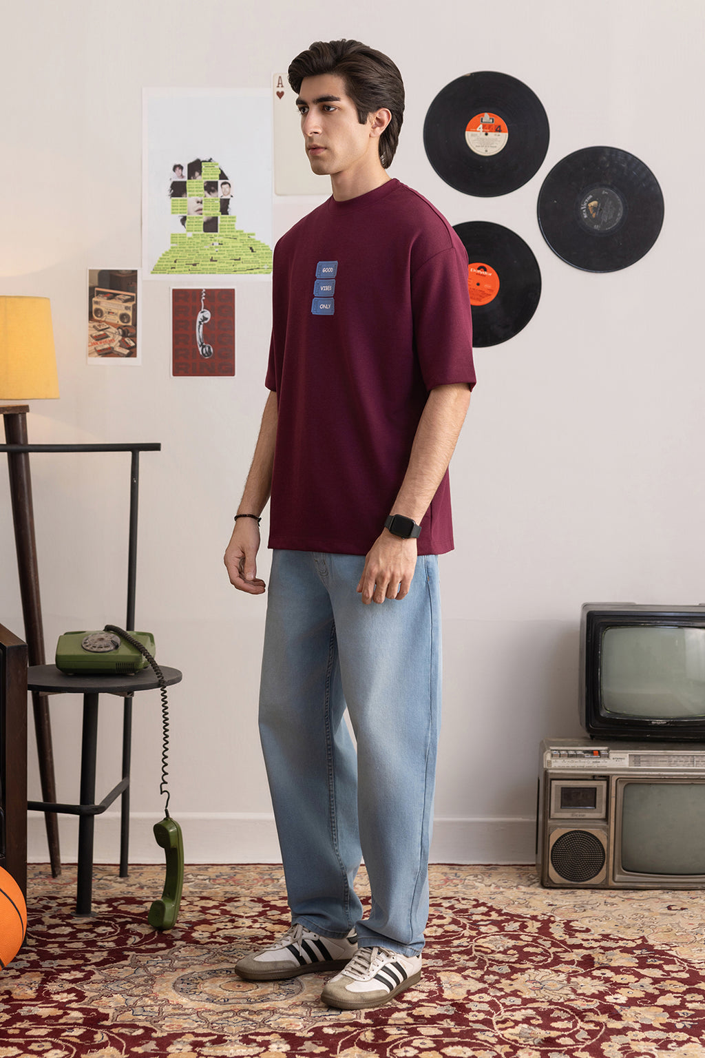 Oversized Graphic T-Shirt - D125