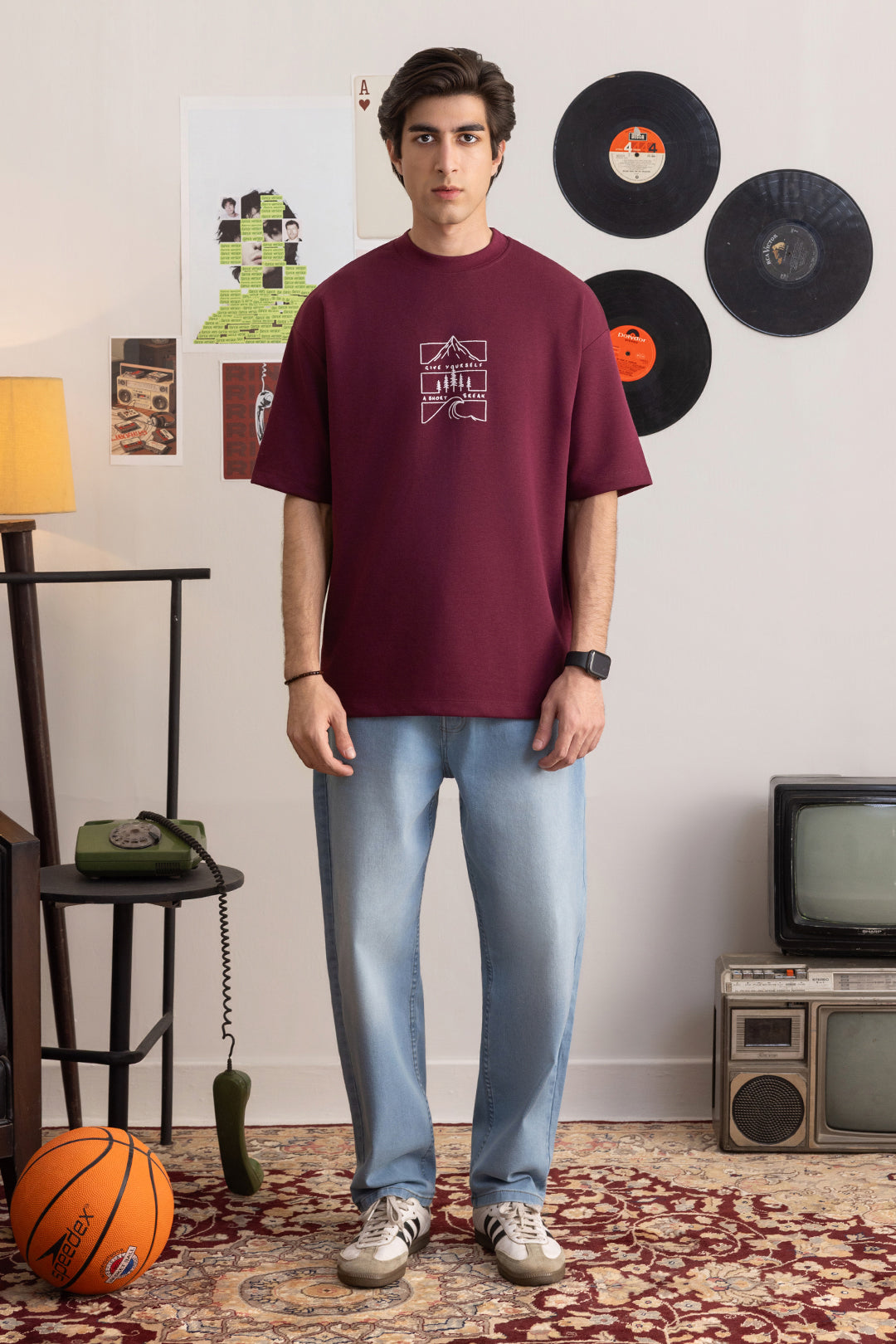 Oversized Graphic T-Shirt - D123