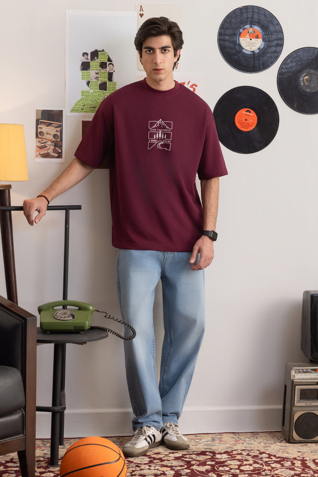 Oversized Graphic T-Shirt - D123