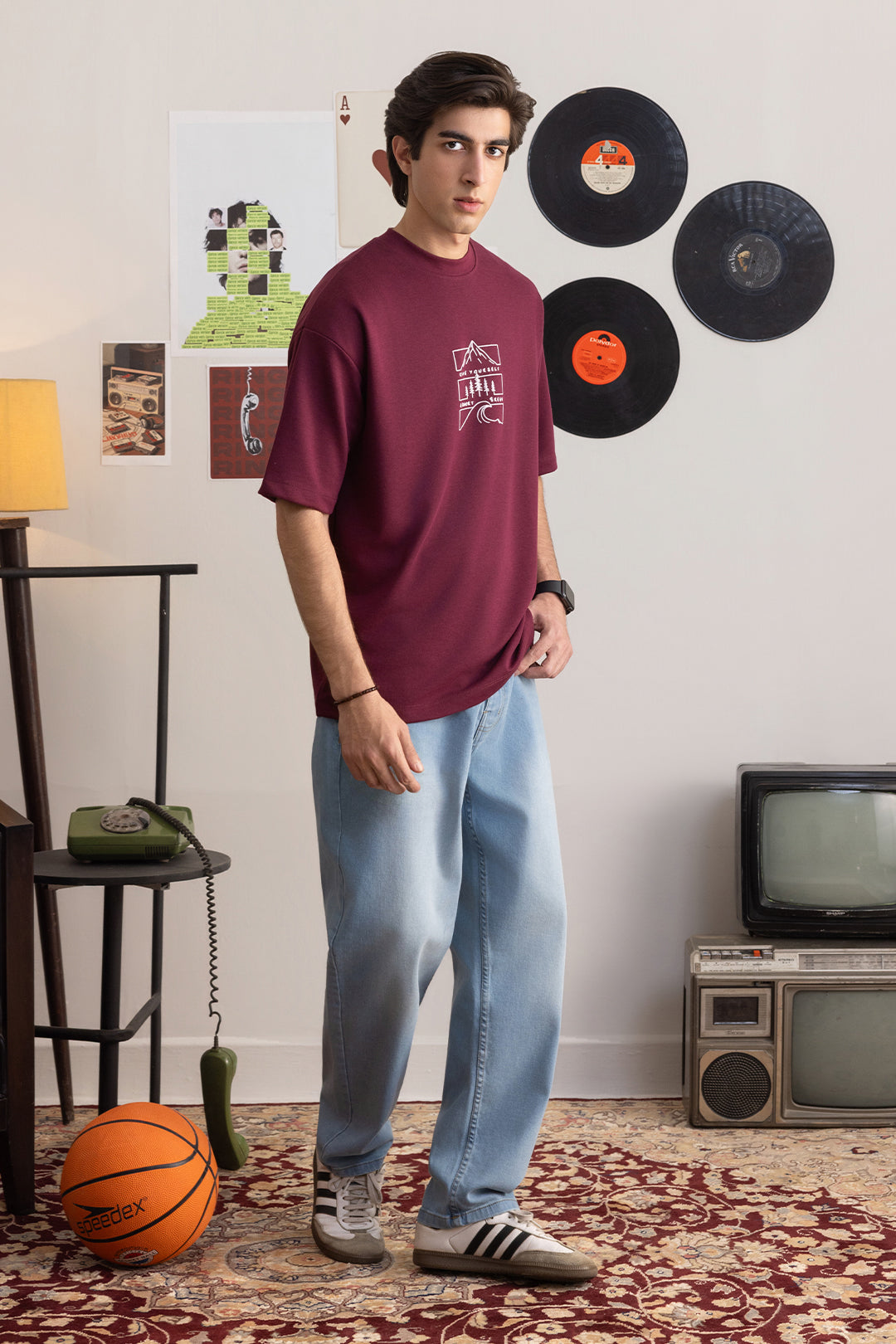 Oversized Graphic T-Shirt - D123