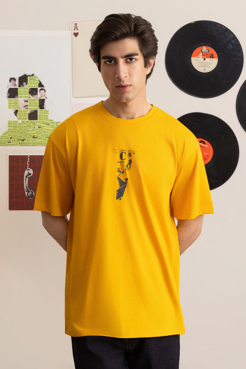 Relax Graphic T-Shirt - X375