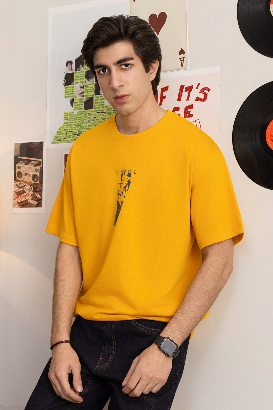 Relax Graphic T-Shirt - X375