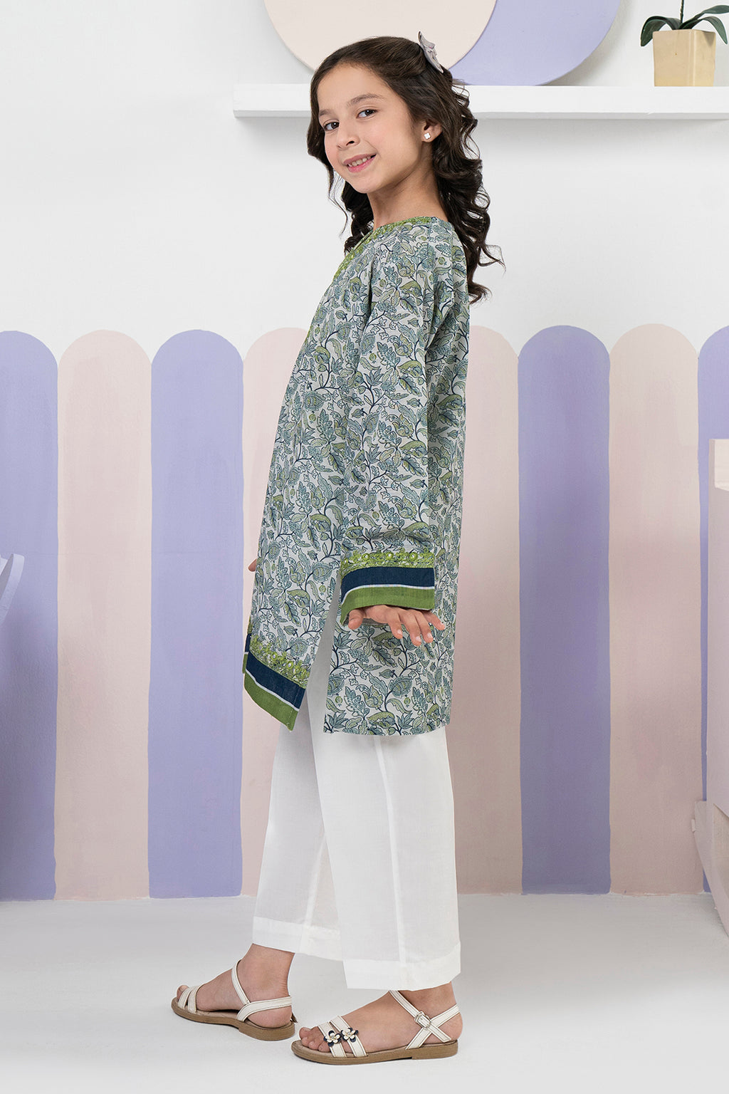 Embroidered Kurta - 1695