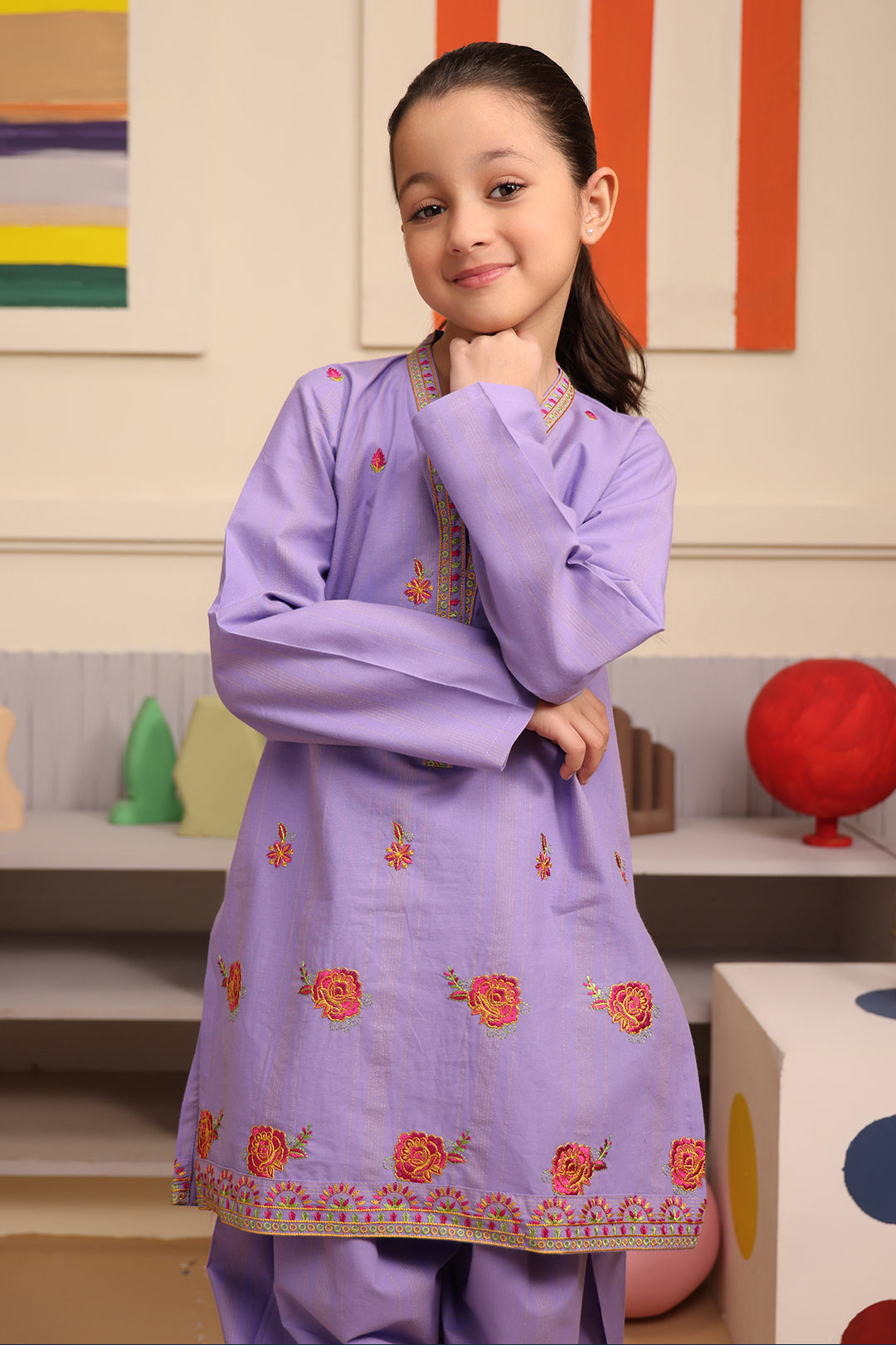 Embroidered Kurta Trouser - 2662