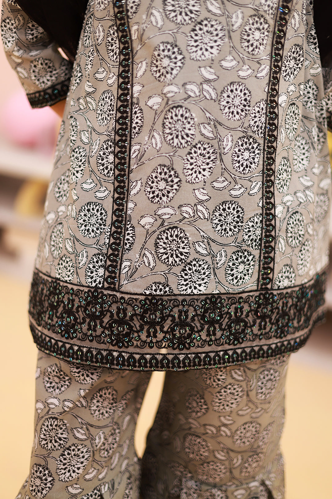 Embroidered Kurta Dupatta Trouser - 3820