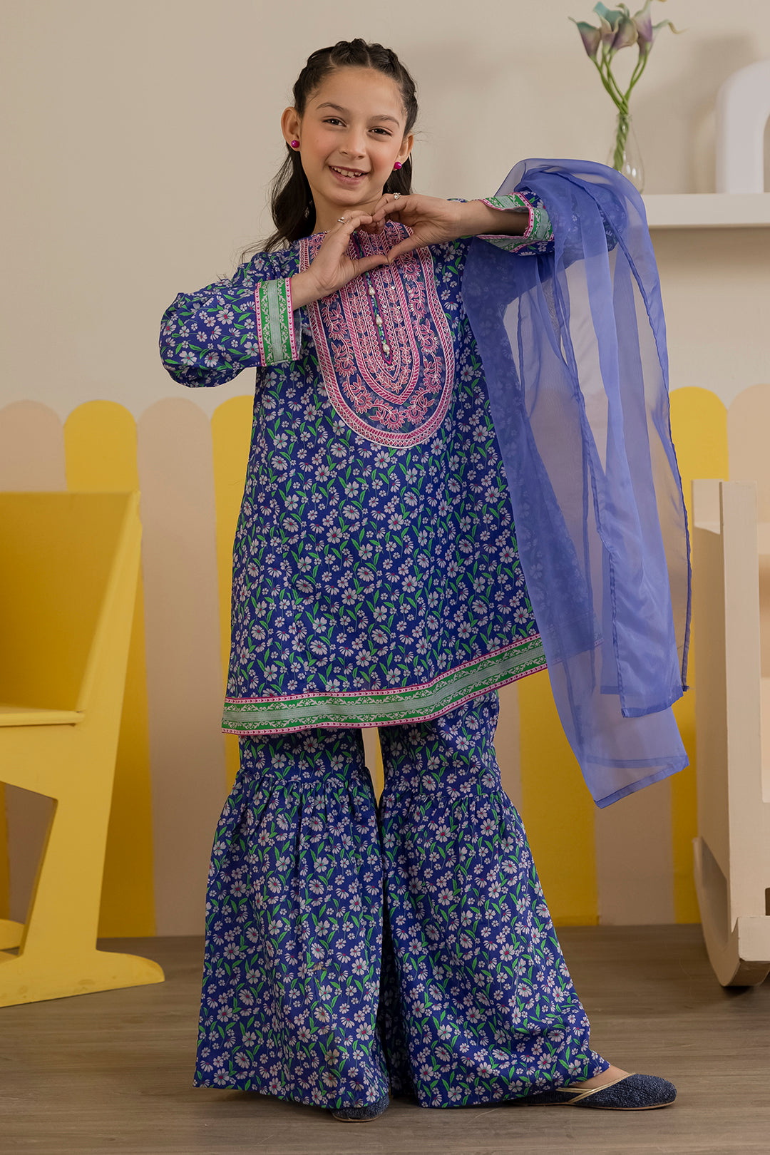 Embroidered Kurta Dupatta Trouser - 3411