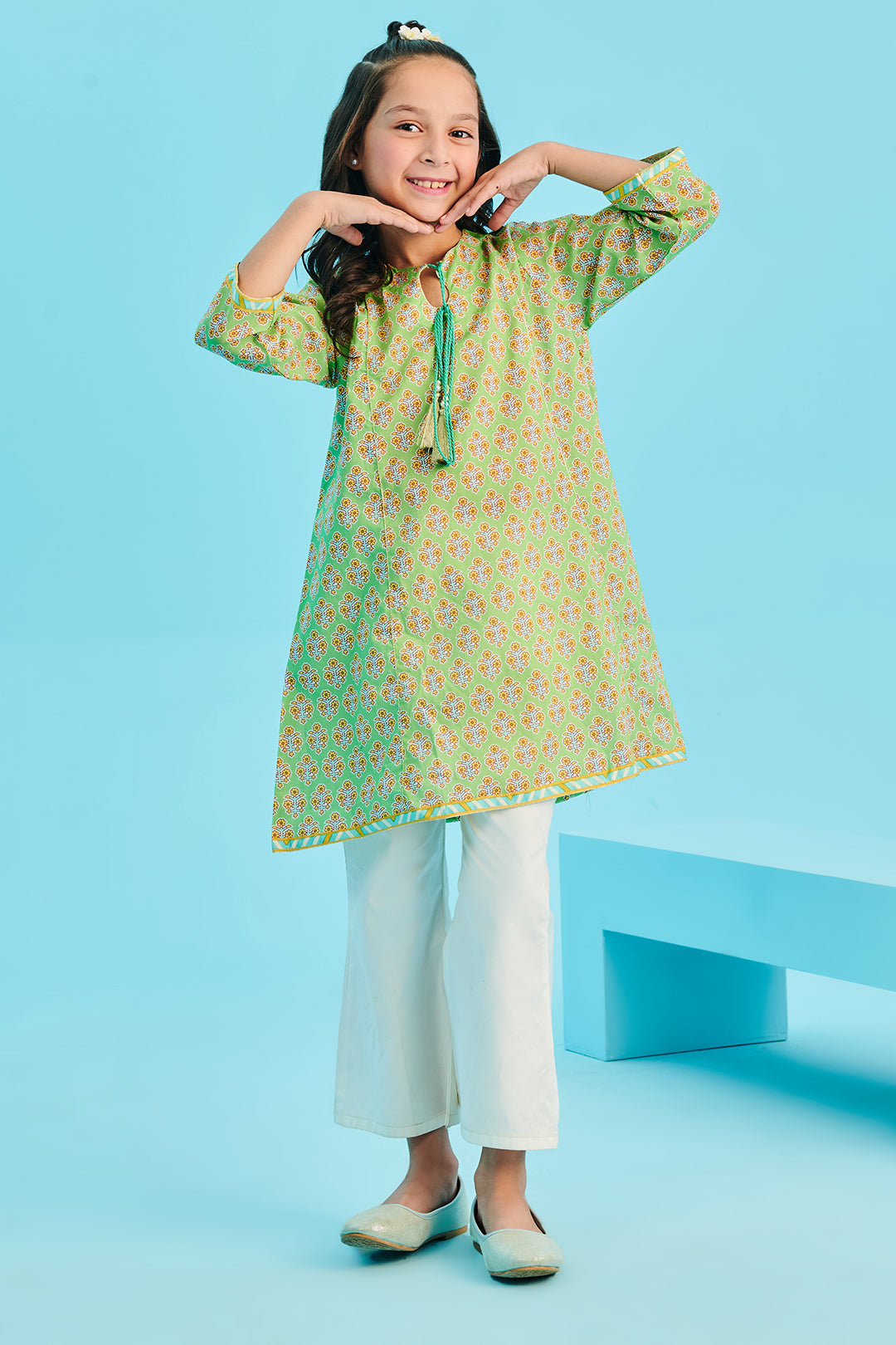 Embroidered Kurta - 1401