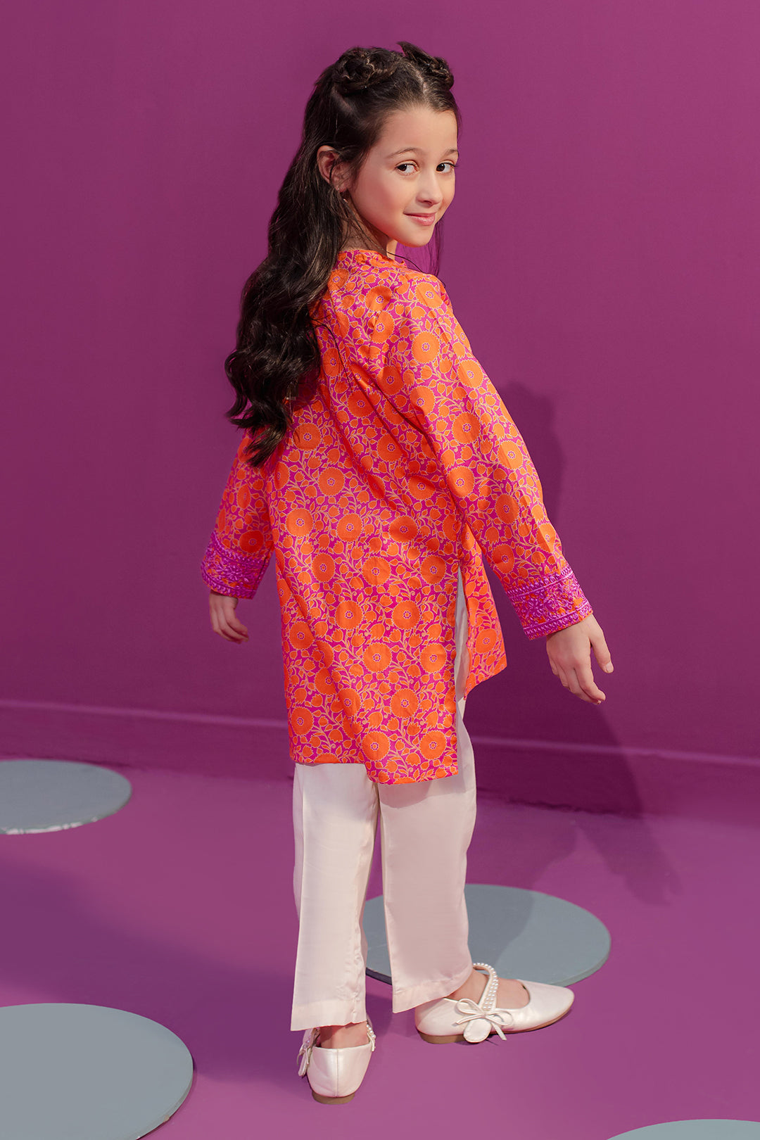 Embroidered Kurta - 1404