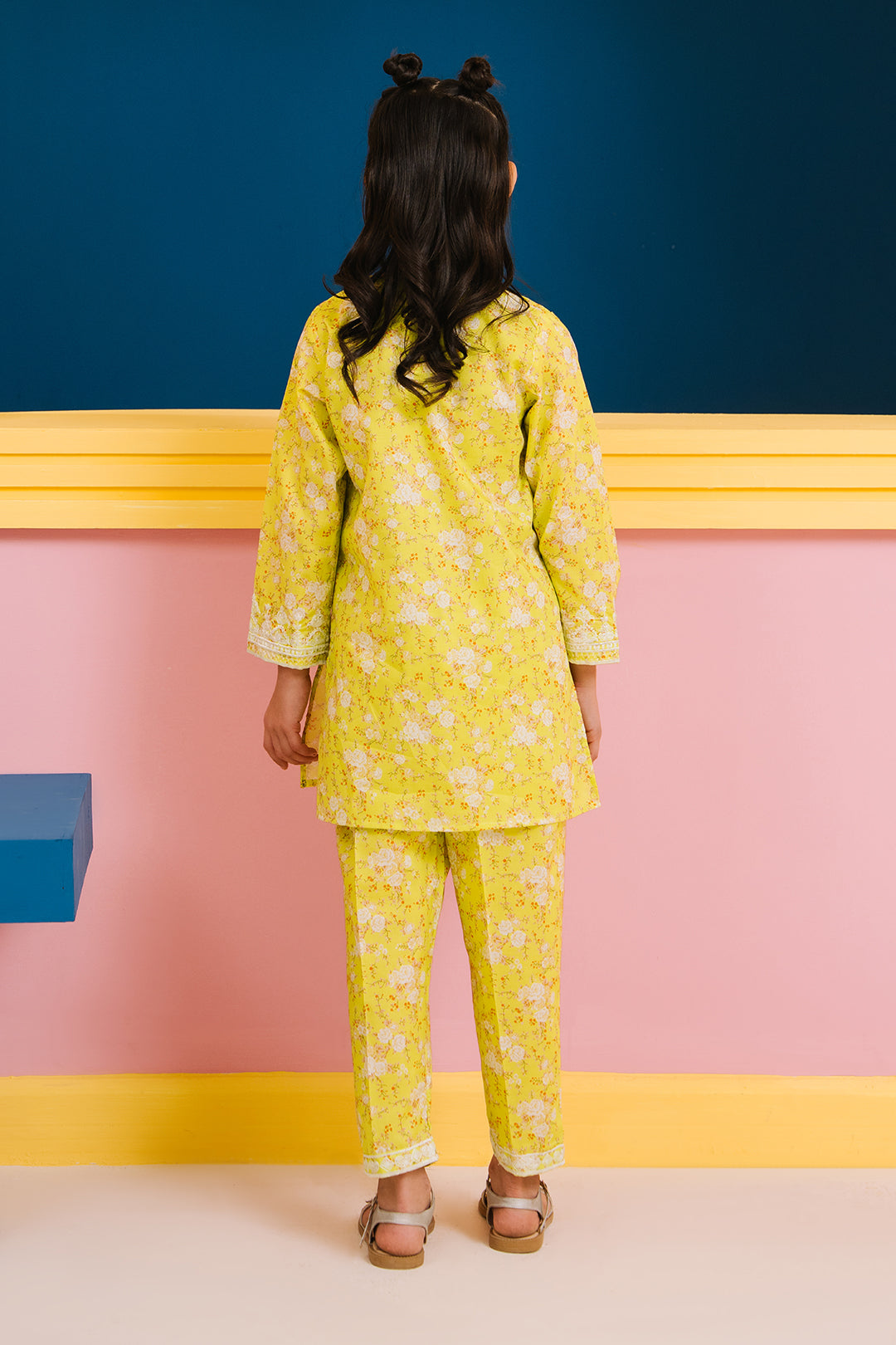 Embroidered Kurta Trouser - 2431
