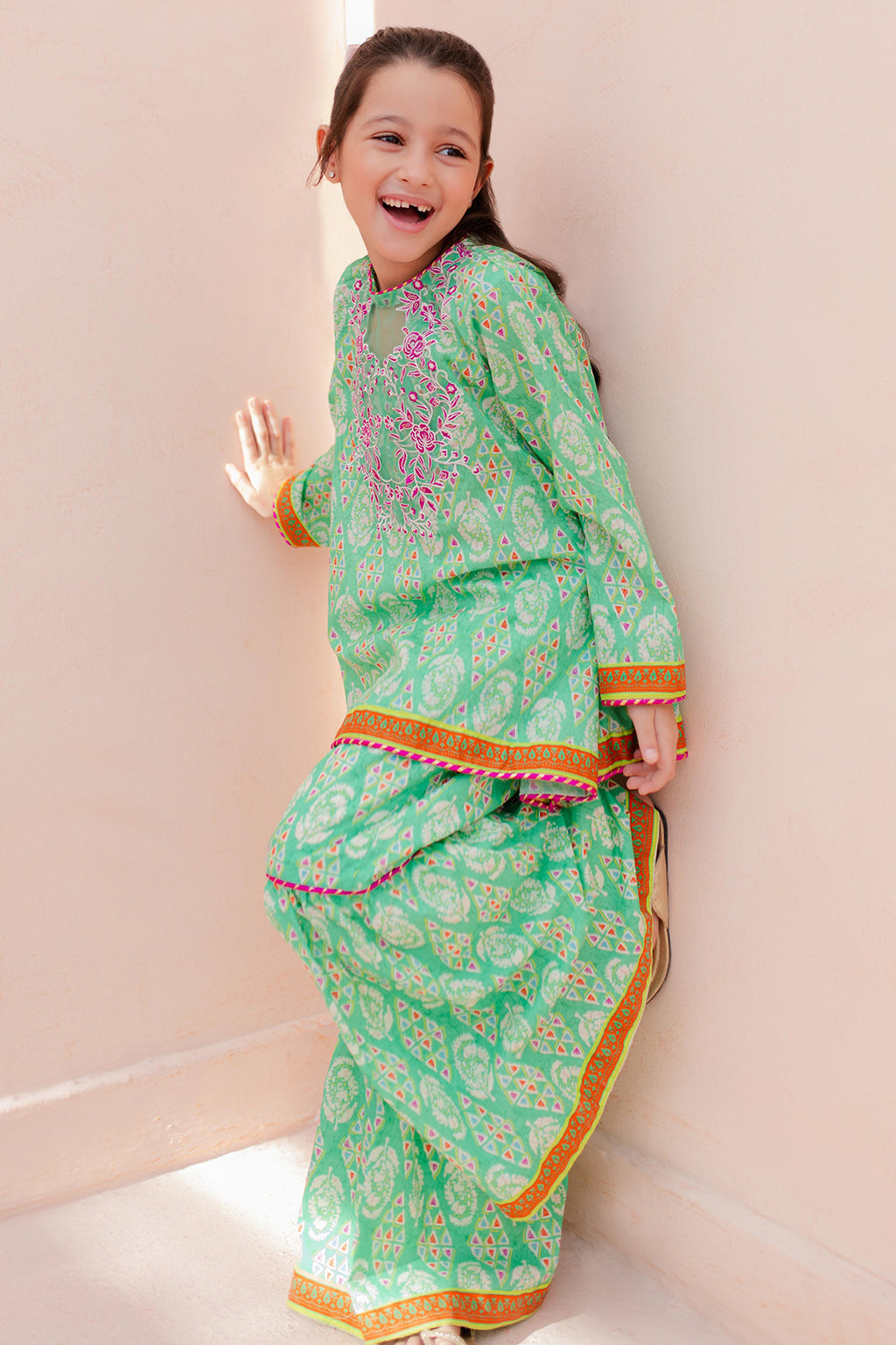 Embroidered Kurta Trouser - 2469