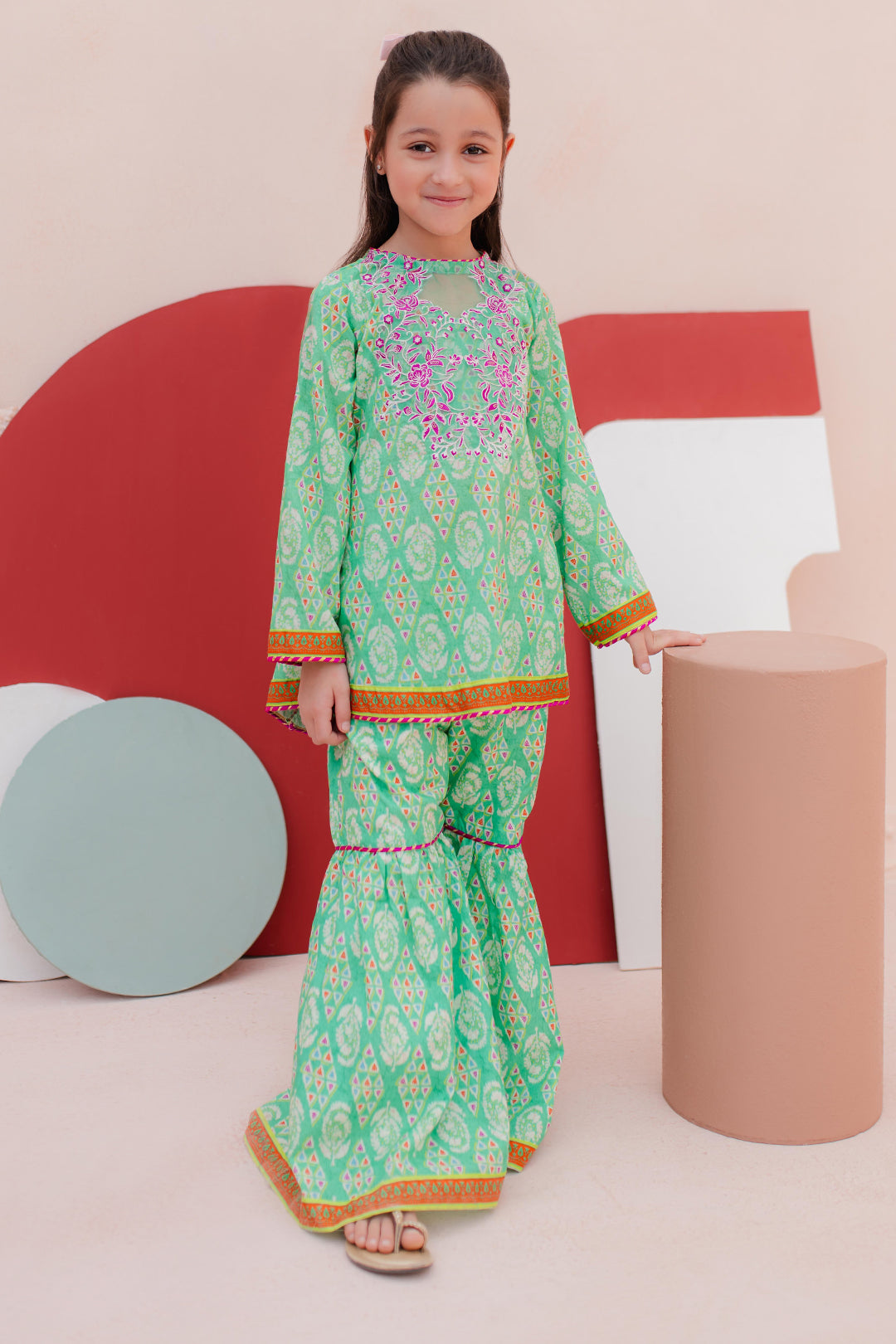 Embroidered Kurta Trouser - 2469