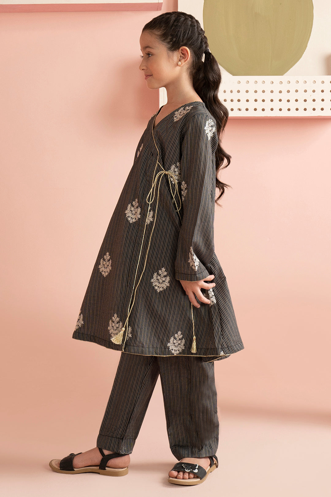 Embroidered Kurta Trouser - 2121