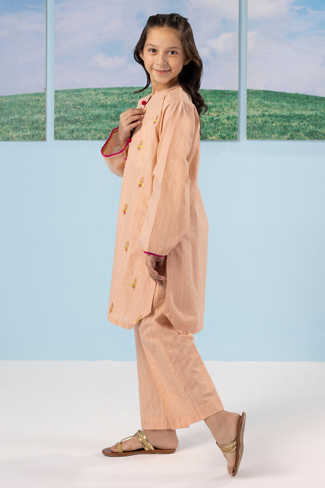 Embroidered Kurta Trouser - 2191