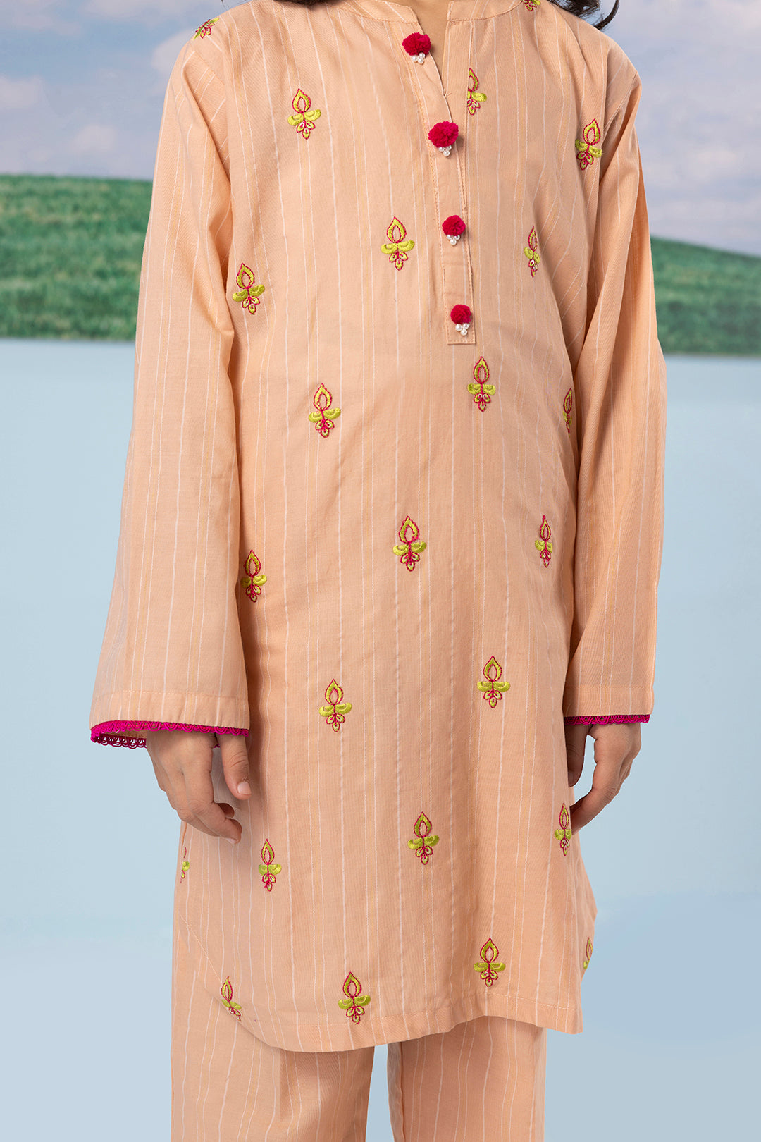 Embroidered Kurta Trouser - 2191