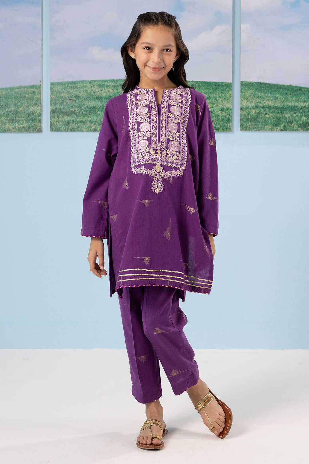 Embroidered Kurta Trouser - 2201