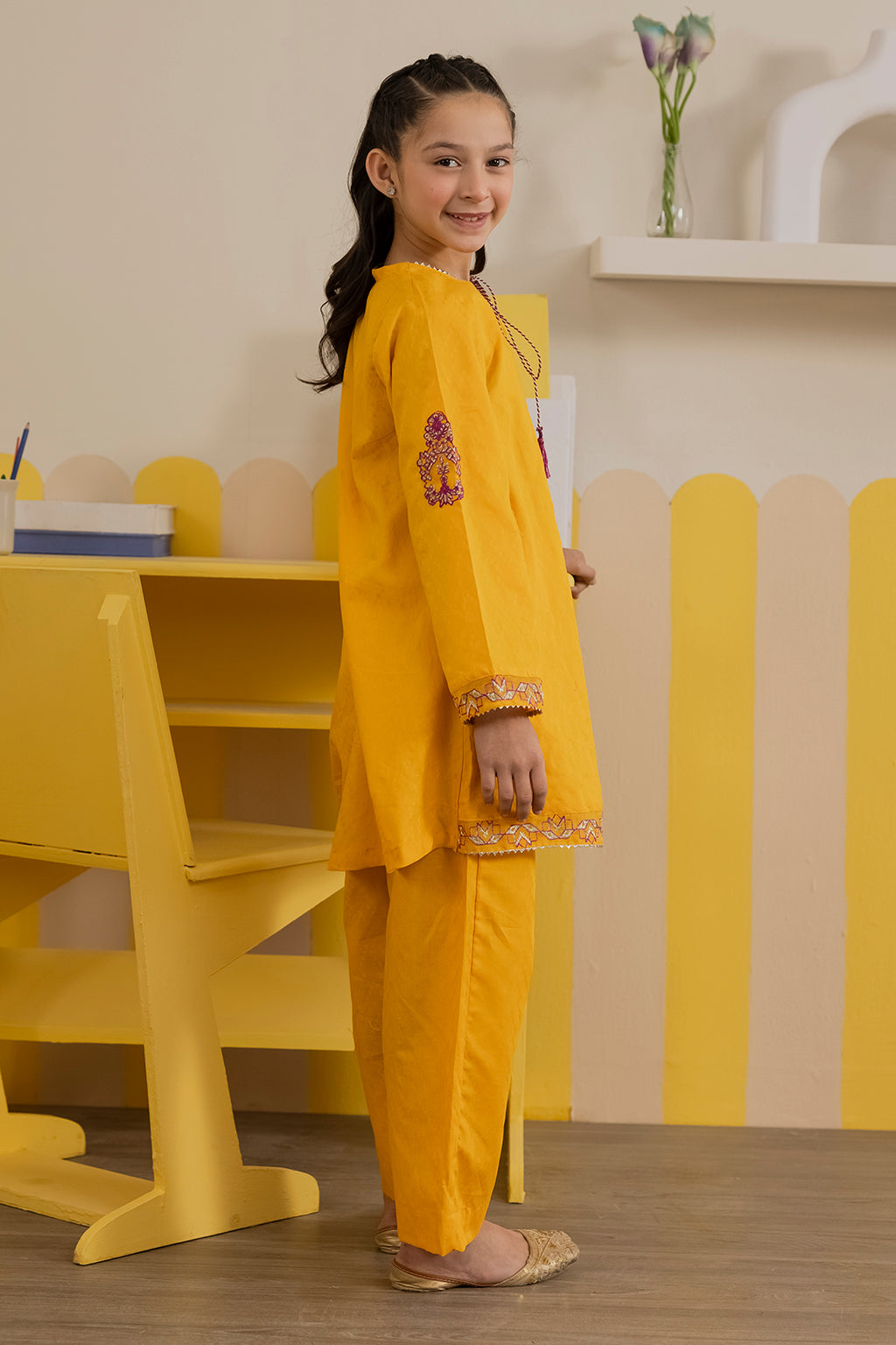 Embroidered Kurta Trouser - 2206