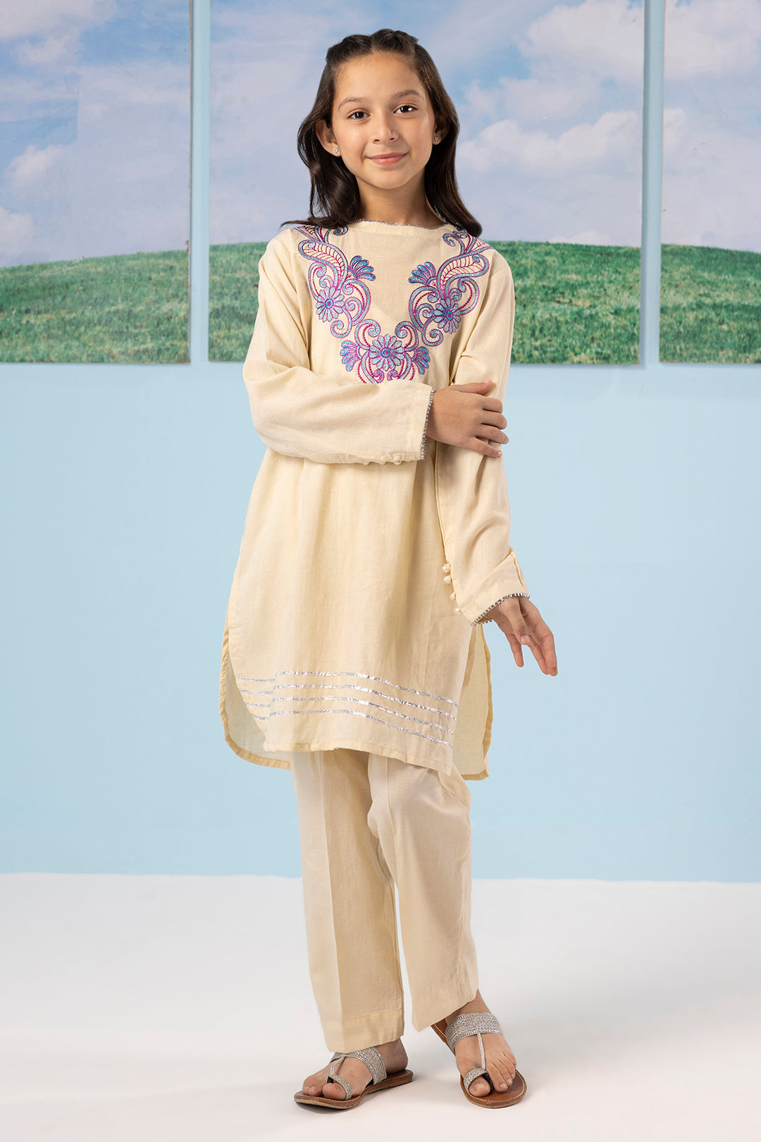 Embroidered Kurta Trouser - 2208