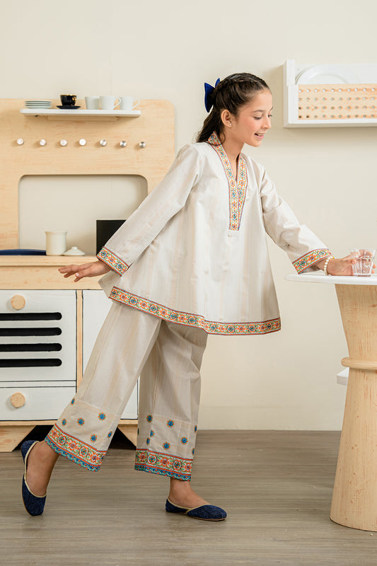Embroidered Kurta Trouser - 2218