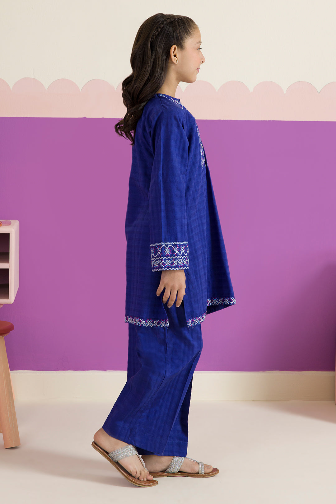 Embroidered Kurta Trouser - 2232