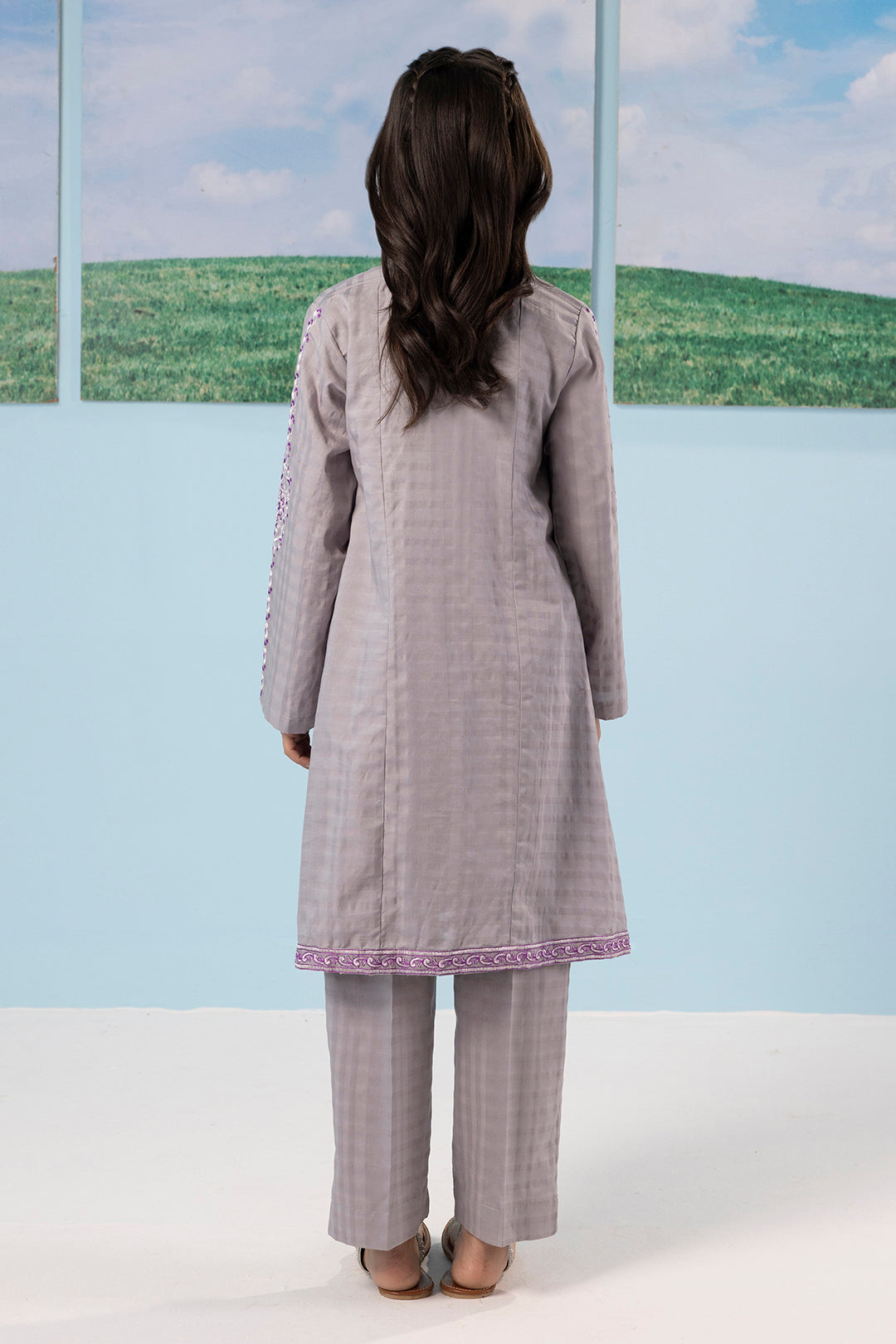 Embroidered Kurta Trouser - 2233