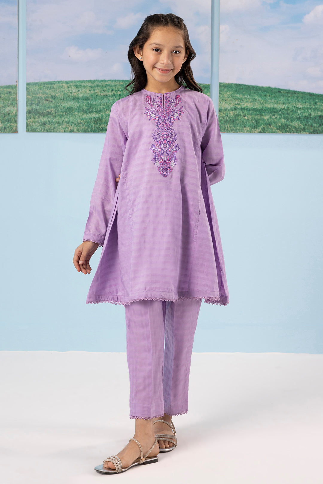 Embroidered Kurta Trouser - 2234