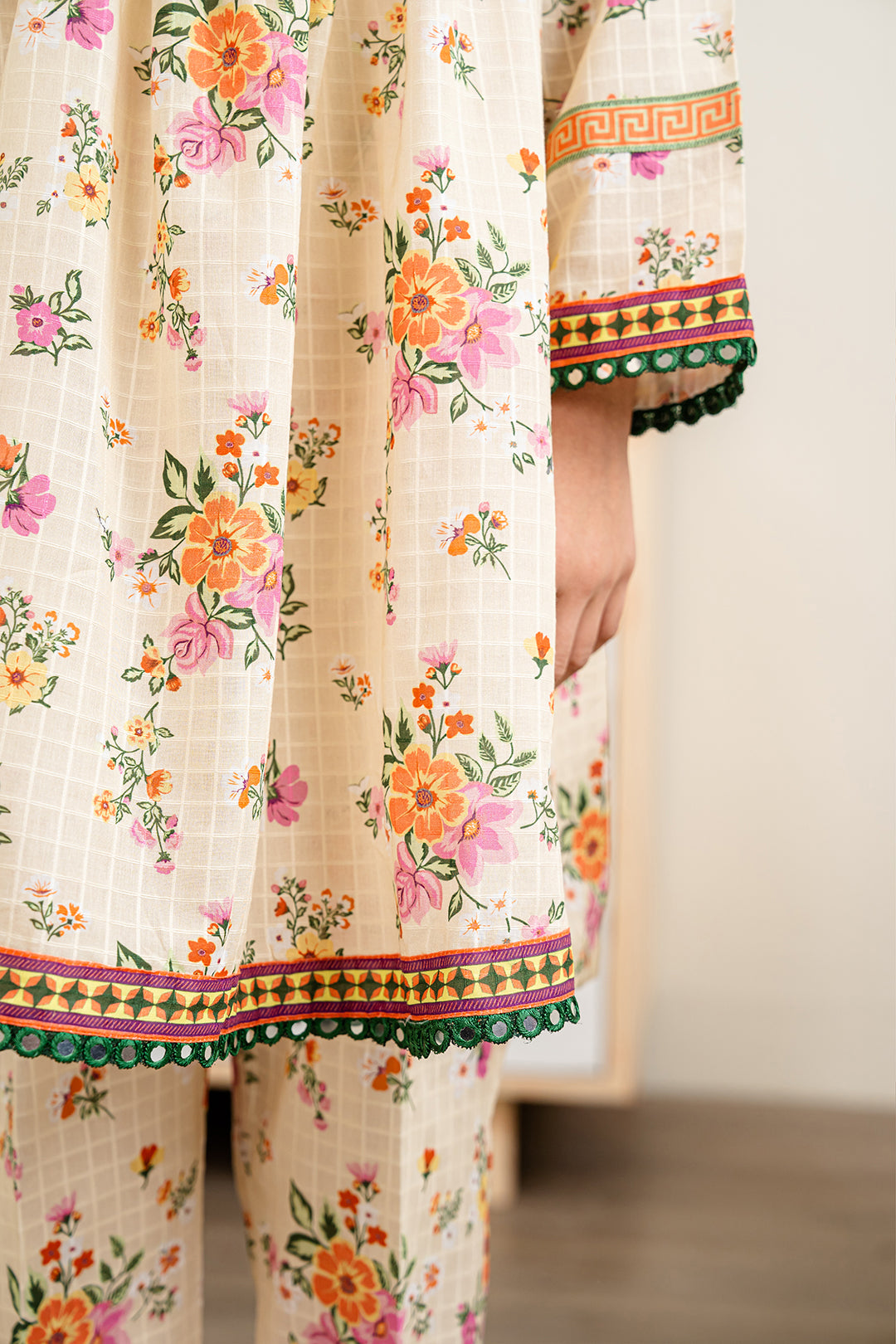 Kurta Dupatta Trouser - 3199