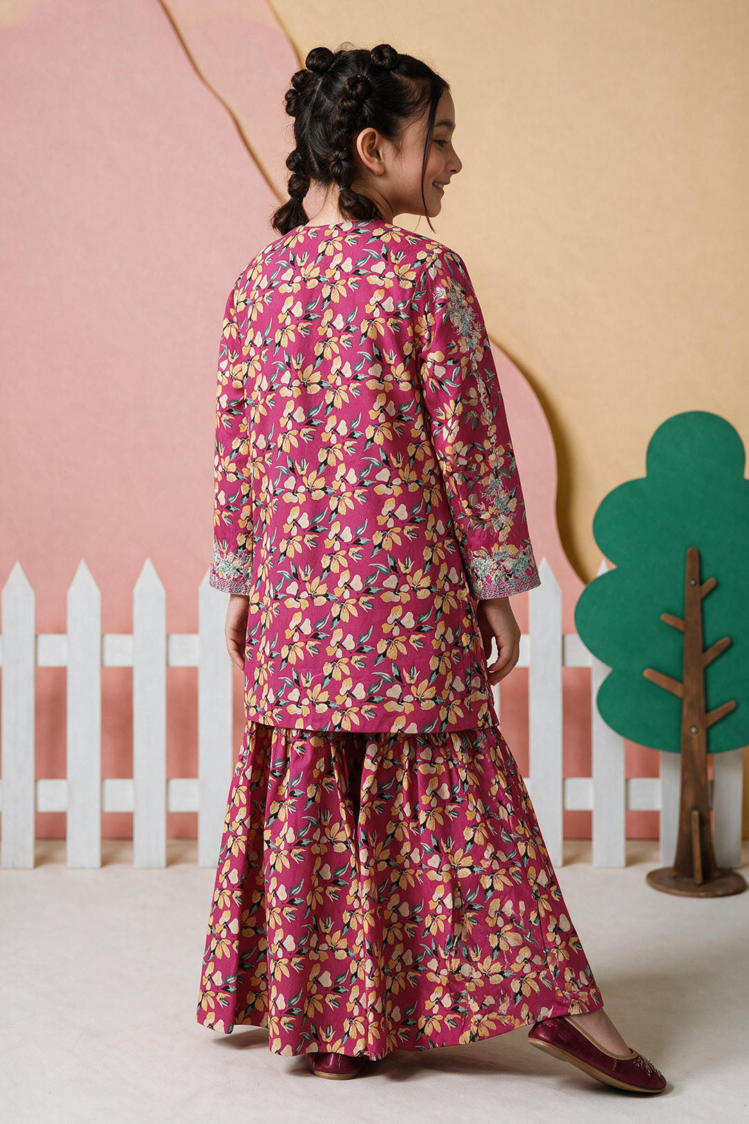 Embroidered Kurta Trouser - 2690