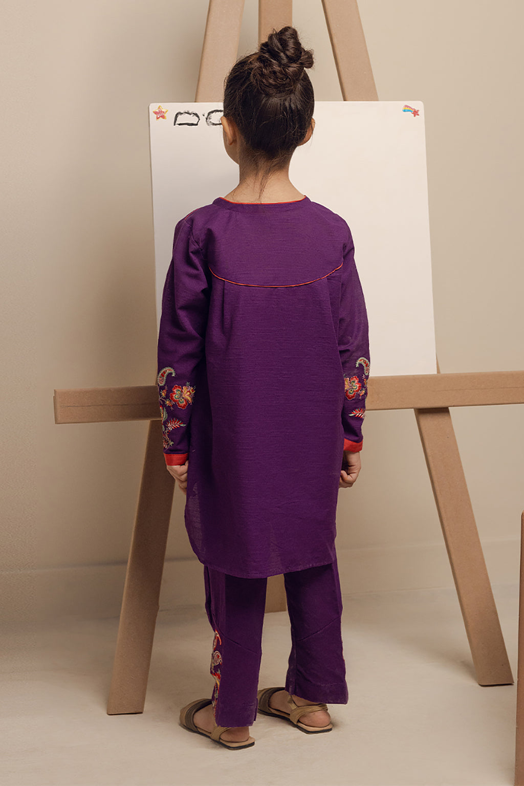 Embroidered Kurta Trouser - 2209
