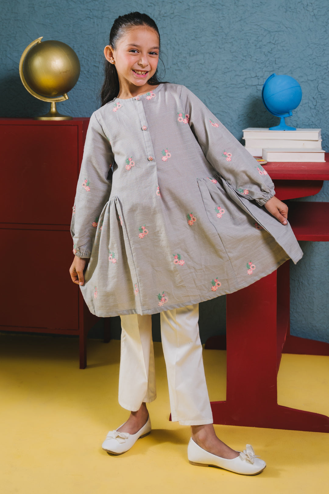 Embroidered Kurta - 1161