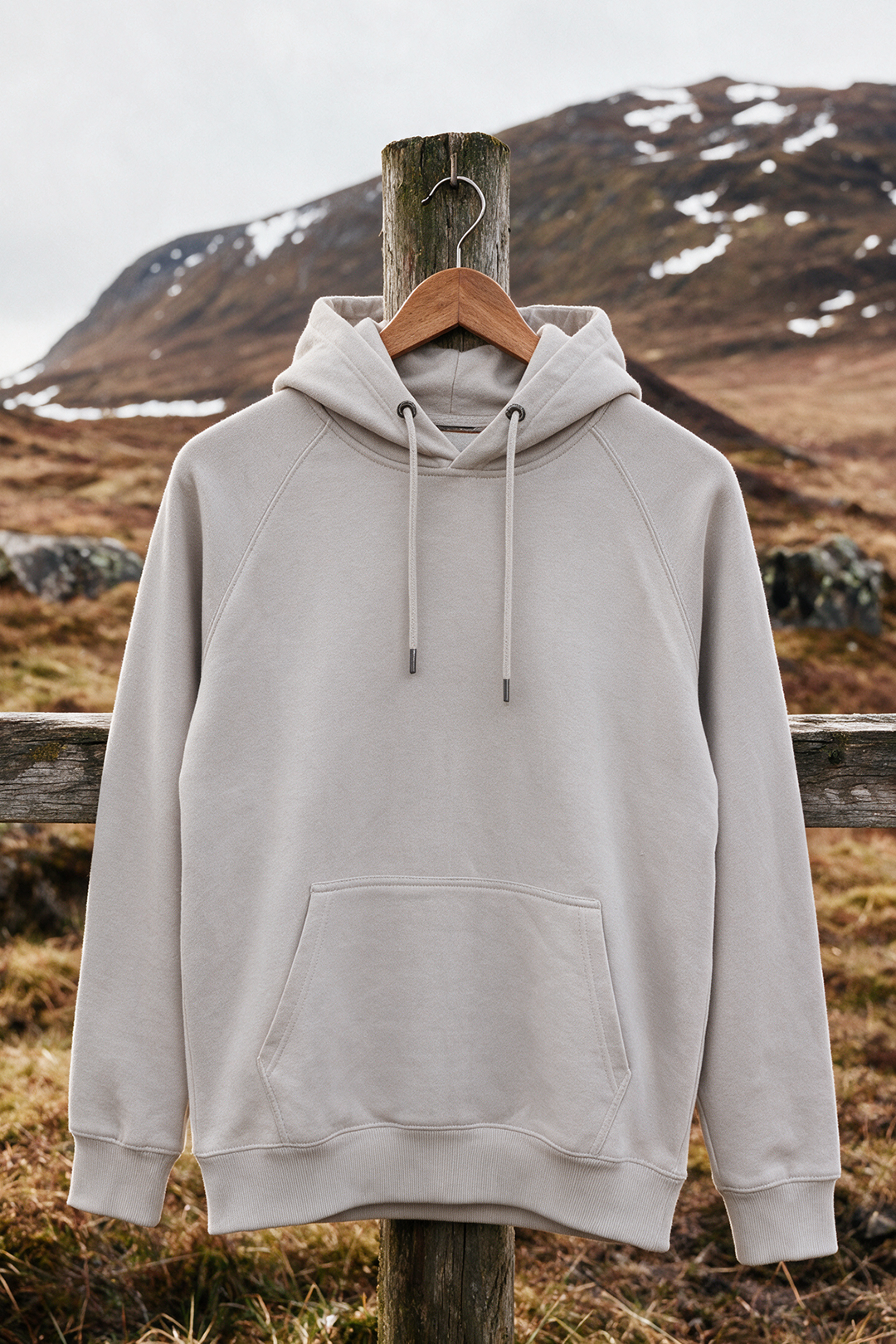 Reglan Hoodie - 1001