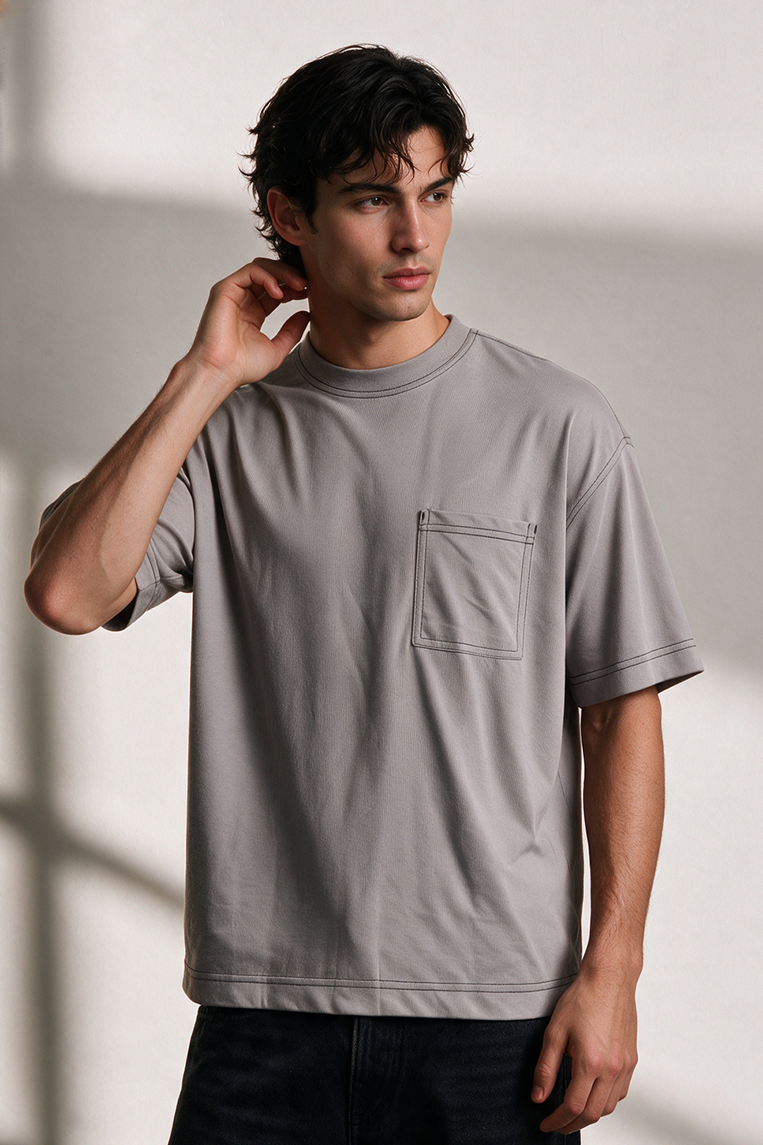 Basic Oversized Pocket T-Shirt