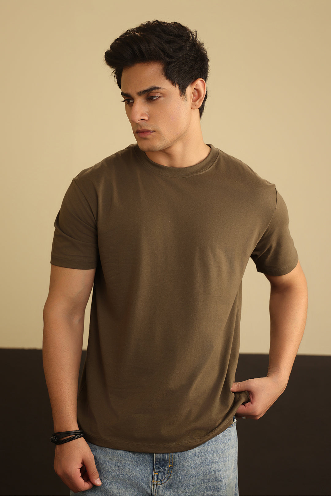 Basic T-Shirt - Regular