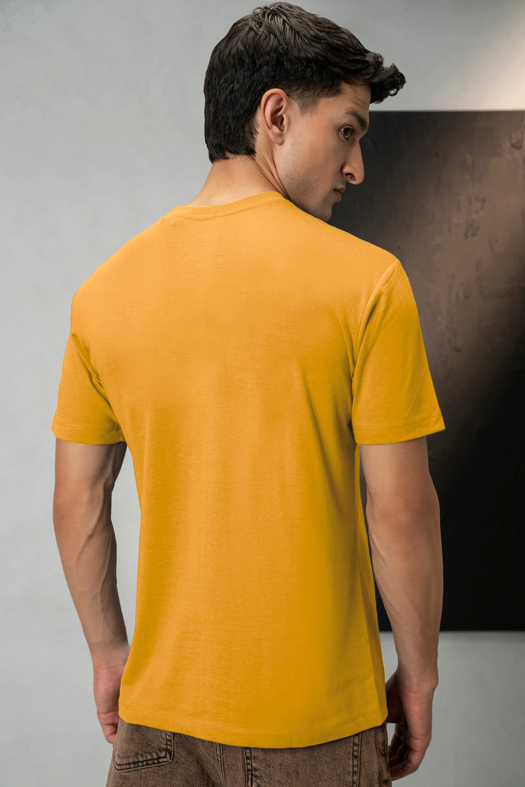 Basic T-Shirt - Regular